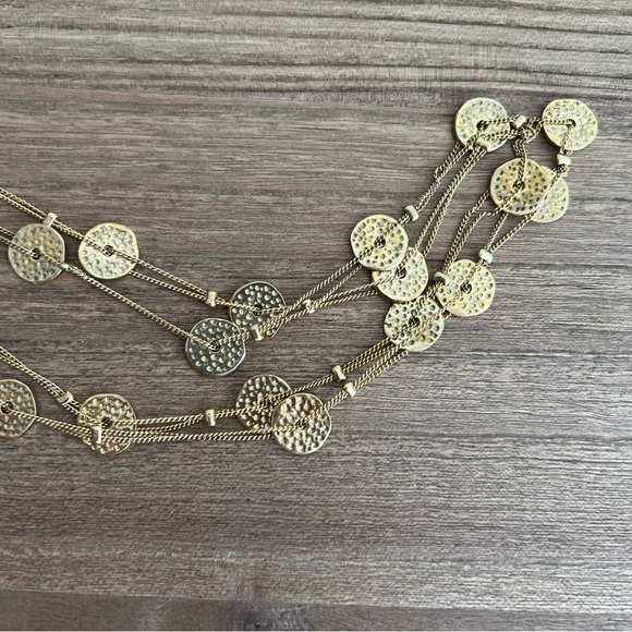 BANANA REPUBLIC • Long Gold Plated Hammered Disc Necklace - Picture 6 of 11